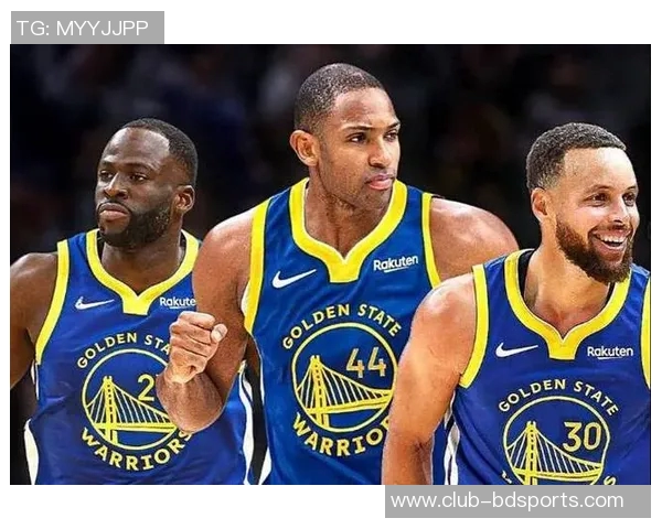 库里赞霍福德篮球智商高经验丰富能灵活适应阵容提升球队化学反应