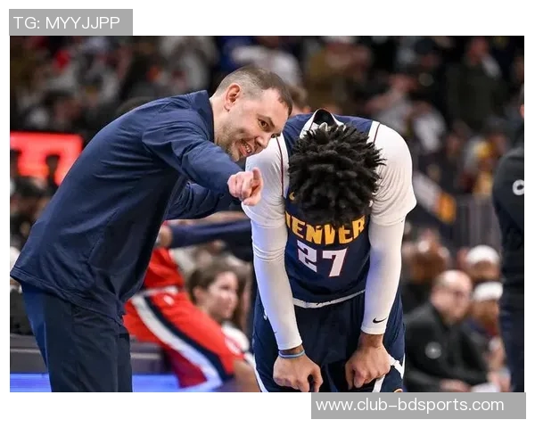 掘金自媒体调侃小卡17分钟仅得2分表现不佳引发热议 掘金自媒体调侃小卡17分钟仅得2分表现不佳引发热议