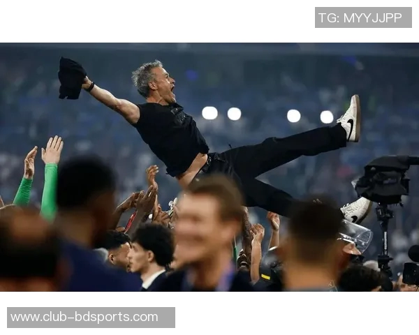 恩里克谈球队失利与杜埃复出表达教练心声与期待