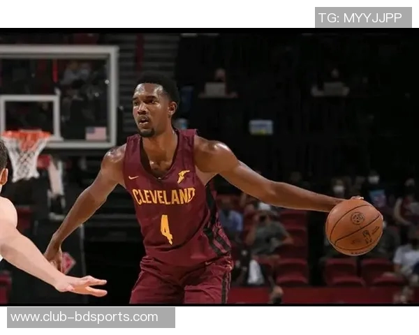 麦迪看好埃文莫布里新赛季表现直言将成为MVP有力竞争者 麦迪看好埃文莫布里新赛季表现直言将成为MVP有力竞争者