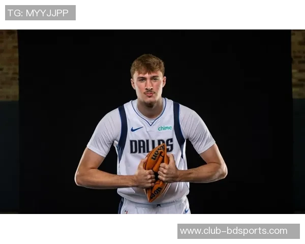 独行侠首发阵容揭晓克莱继续替补拉塞尔领衔出战