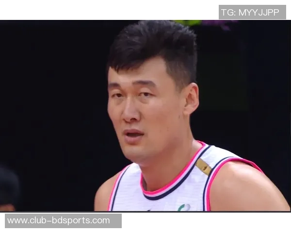 张佳玮本季卡斯尔命中率领跑全队对位球员表现大幅落后仅为36 张佳玮本季卡斯尔命中率领跑全队对位球员表现大幅落后仅为36